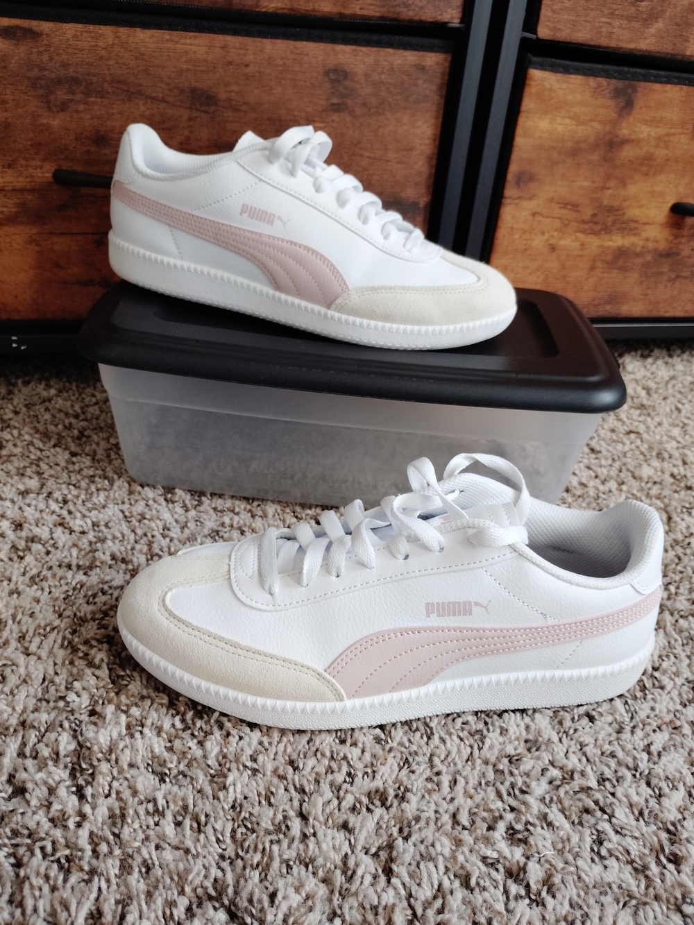 Puma Classic White Sneakers with Pink Stripe